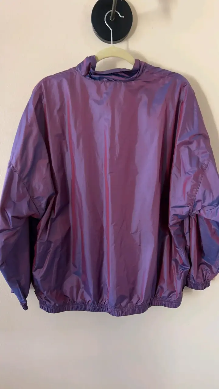 Cortaviento Nike morado - 3