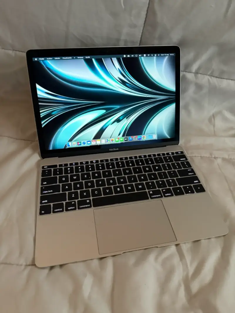 MacBook Retina 2016 funciona exelente - 1