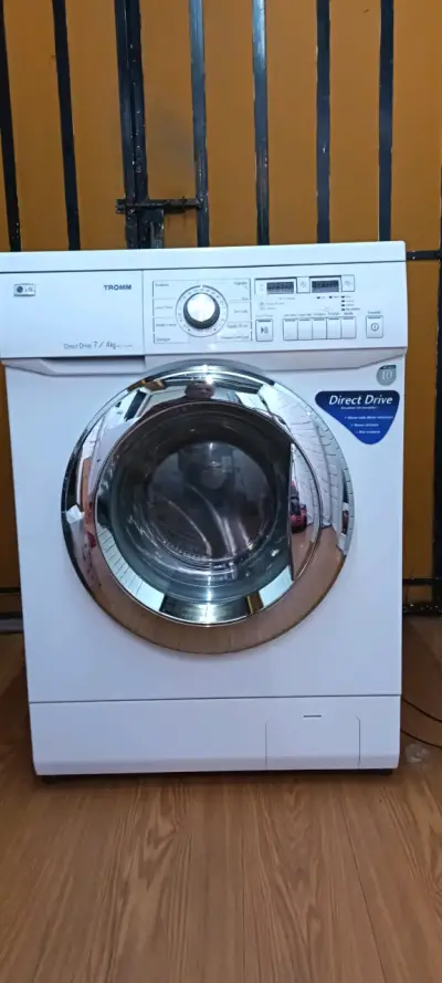 Lavadora/Secadora LG Tromm 7kg blanca - miniatura 1