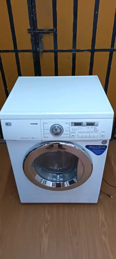 Lavadora/Secadora LG Tromm 7kg blanca - miniatura 2