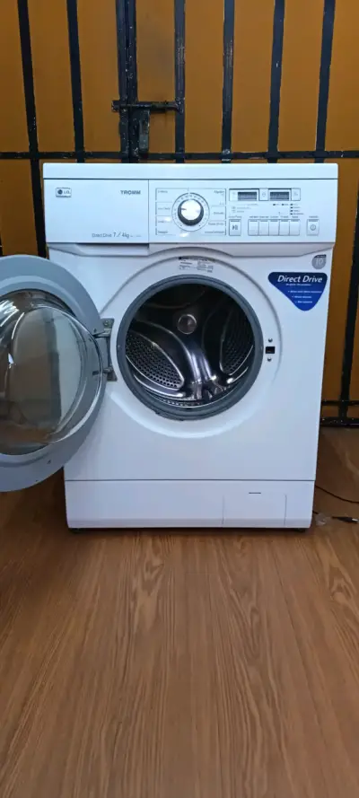 Lavadora/Secadora LG Tromm 7kg blanca - miniatura 3