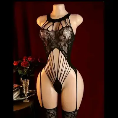 Body de encaje negro sexy - miniatura 1