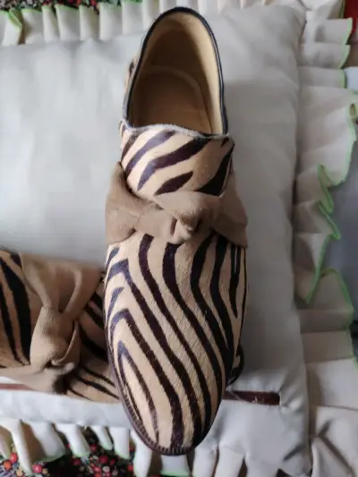 Zapatos planos estampado zebra - miniatura 3