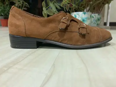 Zapatos mujer color marrón - miniatura 3