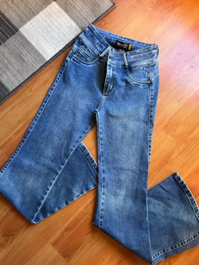 Jeans flare mossimo - miniatura 1