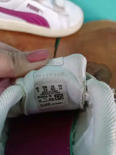 Zapatillas infantiles blancas y rosadas - miniatura 2