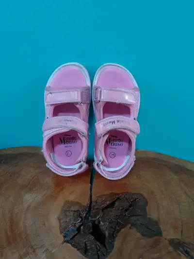 Sandalias rosas Minnie Mouse - miniatura 3