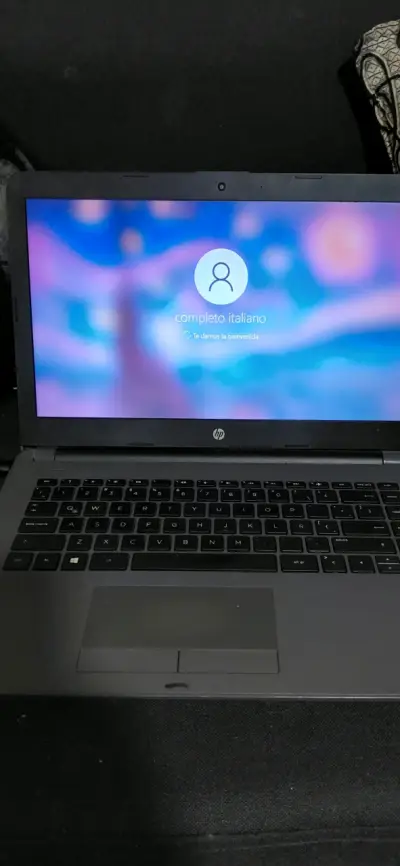 Notebook HP pantalla 15 pulgadas - miniatura 1