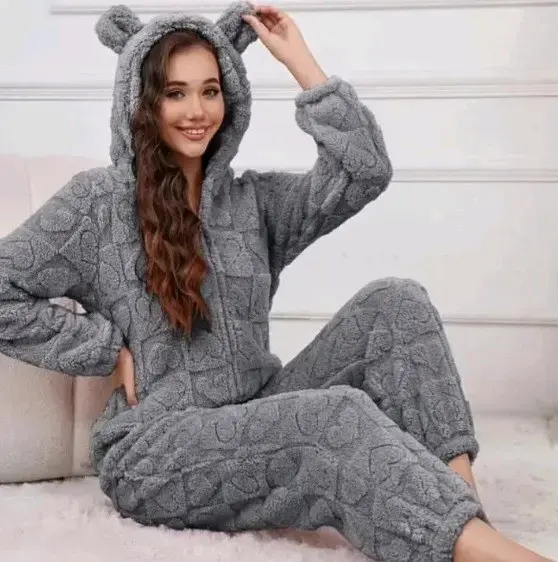 Pijama enterito peludo - 2
