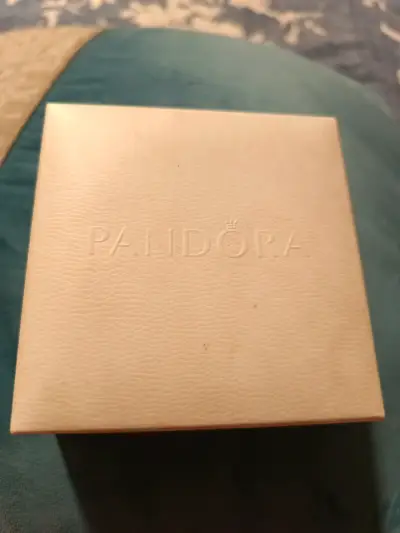 Caja de joyería Pandora - miniatura 1