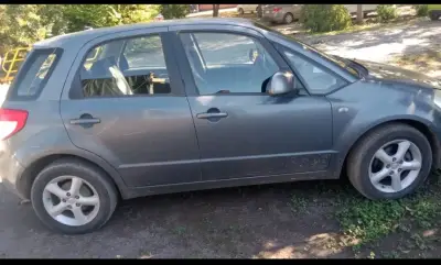 Auto Suzuki sx4 gris - miniatura 3