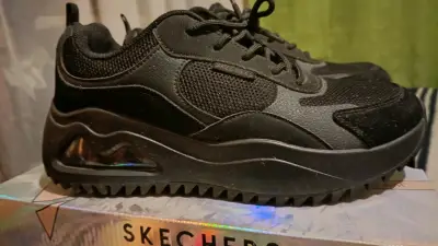 Zapatillas negras Skechers - miniatura 1