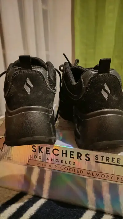 Zapatillas negras Skechers - miniatura 2