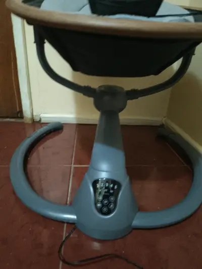 Silla mecedora para bebé gris - miniatura 3