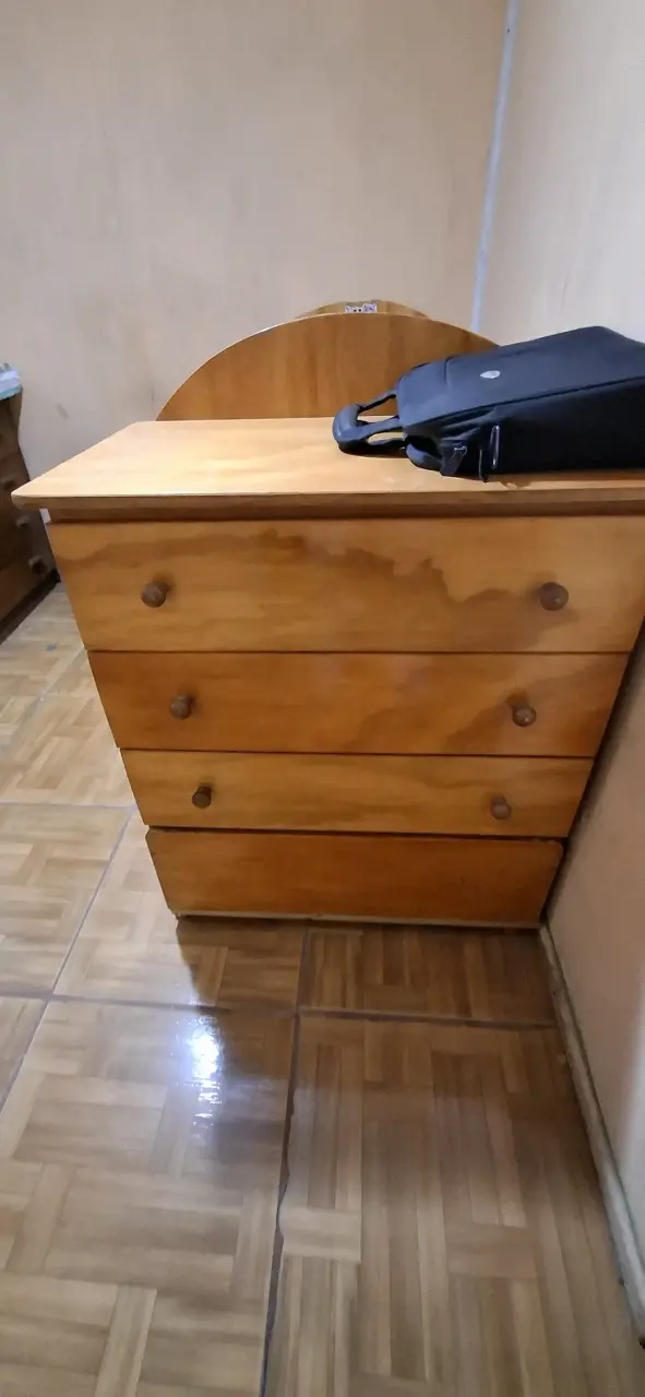 Cuna de madera con cajonera - 2