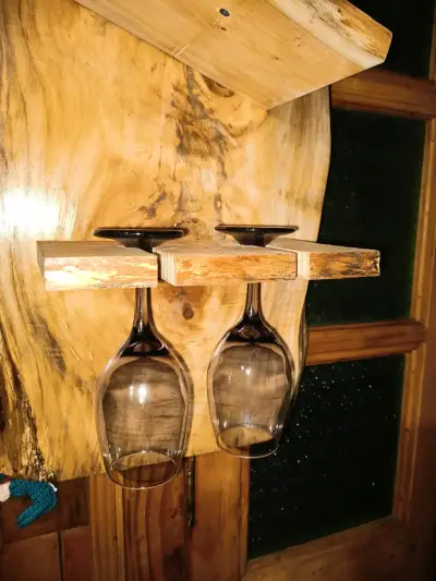 Estante colgante para vinos de madera - miniatura 2