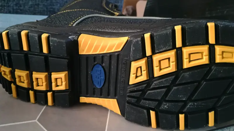 Botas de seguridad negras nuevas - 5