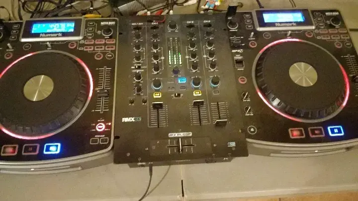 Controlador DJ - 1