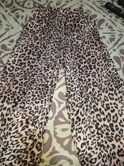 Pantalones estampado animal print - miniatura 1