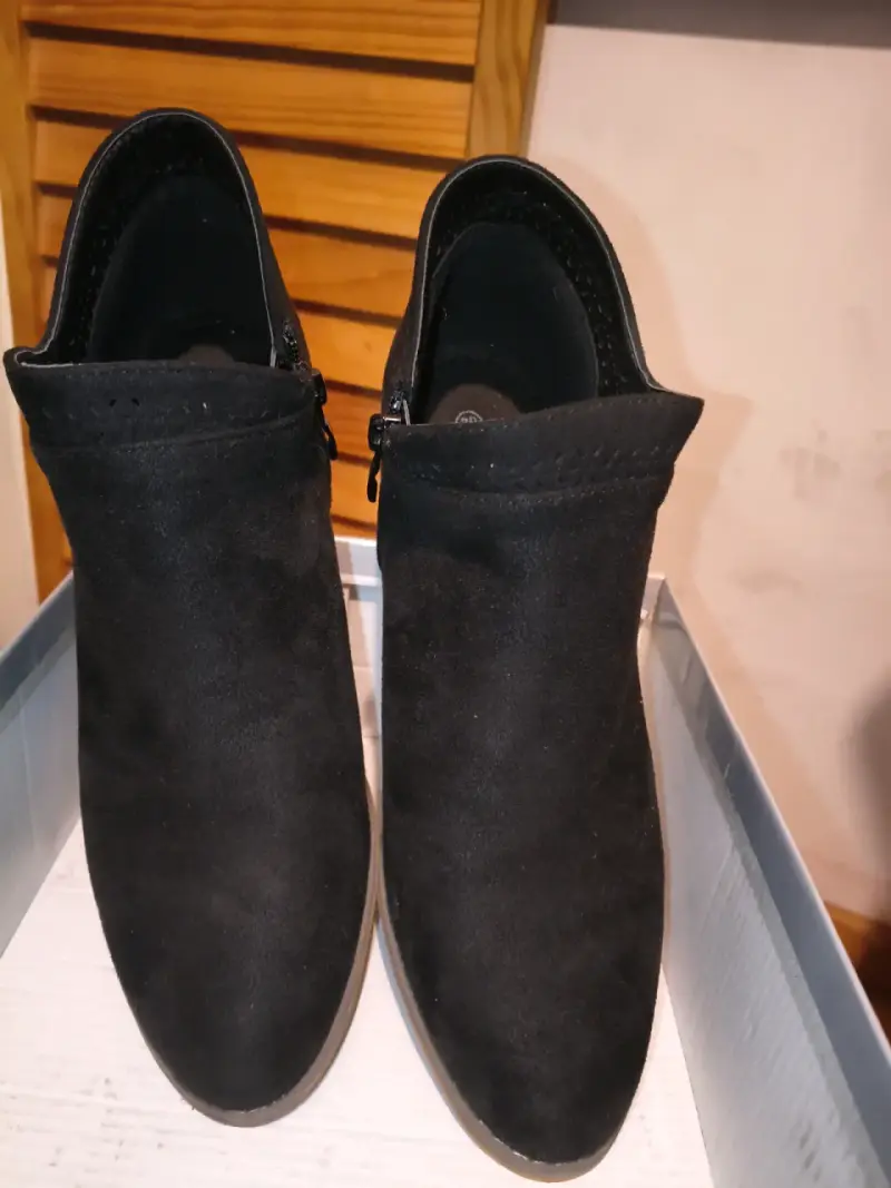 Botines negros de gamuza - 3