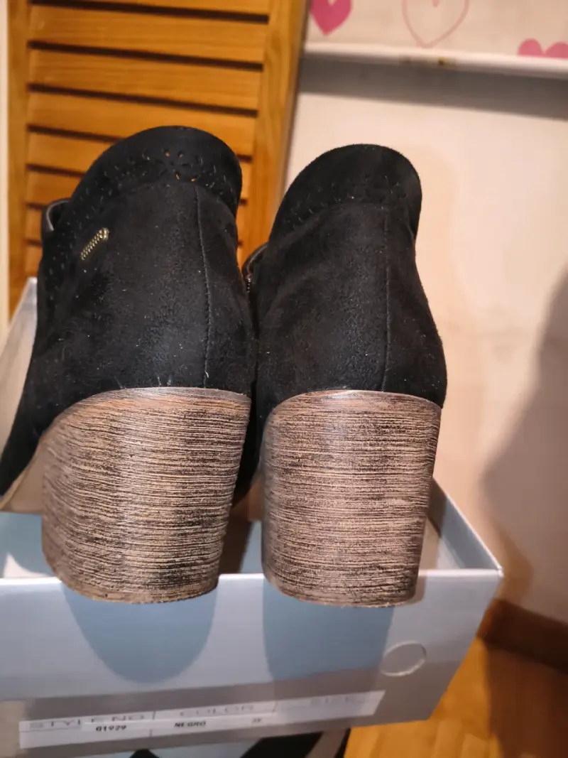 Botines negros de gamuza - 4