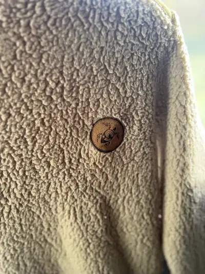 Polerón polar beige con capucha Haka Honu M - miniatura 4
