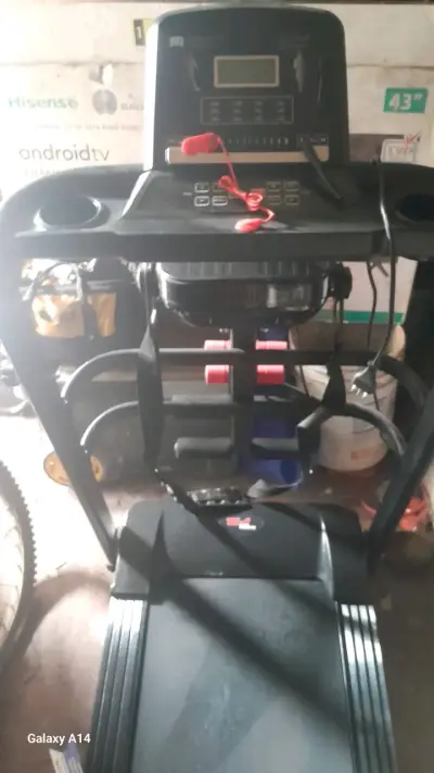 Cinta de correr eléctrica negra - miniatura 1