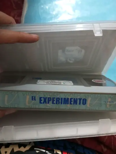 VHS El Experimento - miniatura 3