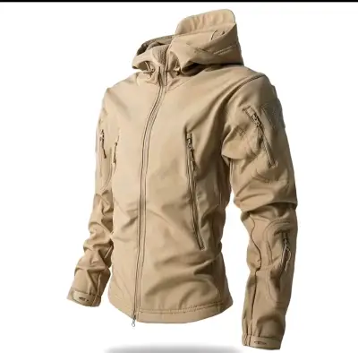 Chaqueta táctica beige con capucha - miniatura 1