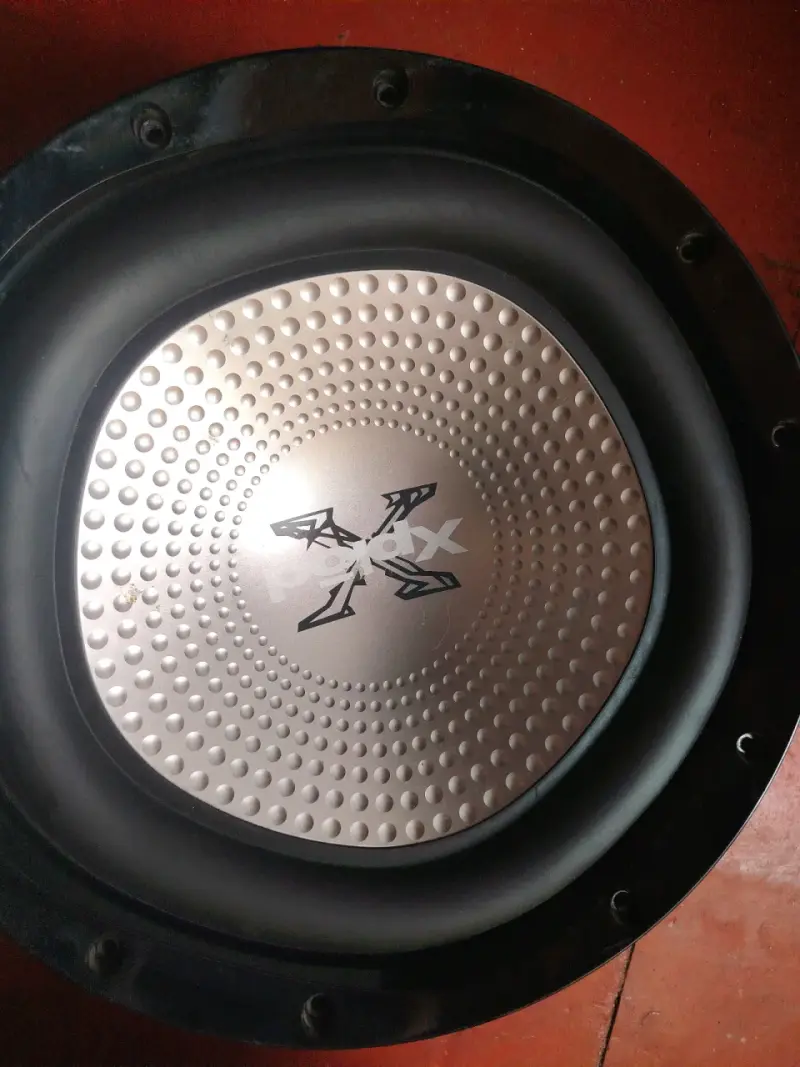 Parlantes subwoofer PIOX plateados - 2