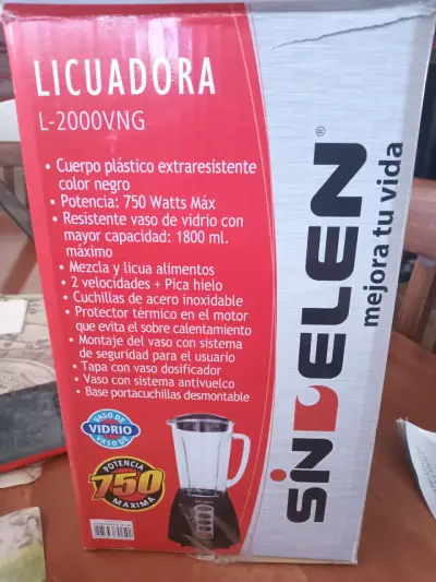 Licuadora de vaso negro 750W - miniatura 2