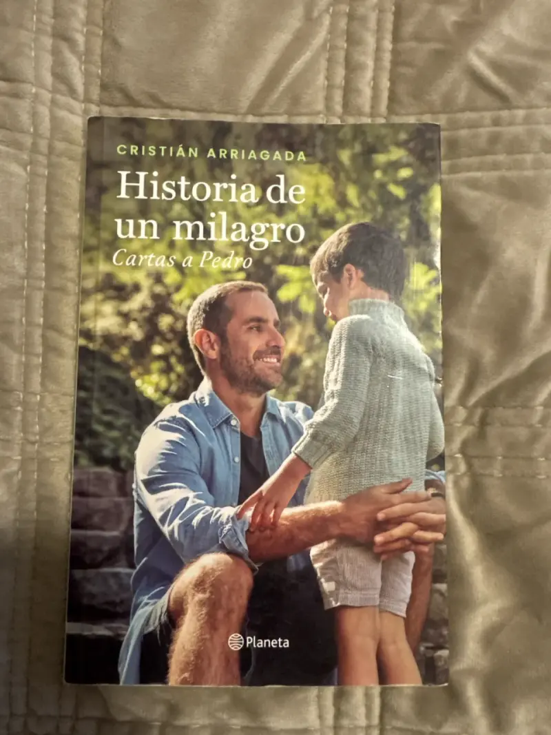 Libro 'Historia de un milagro'