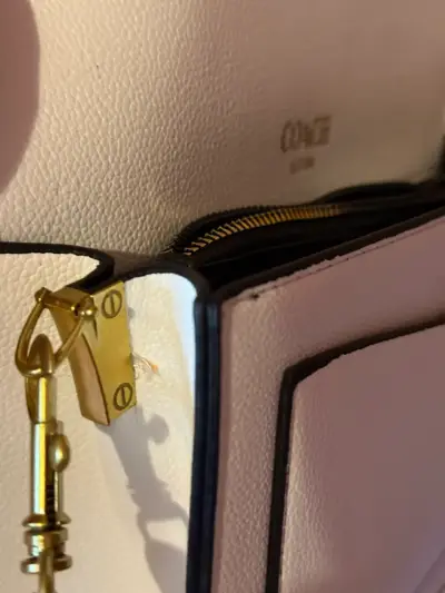 Cartera blanca con dorado estilo COACH - miniatura 3