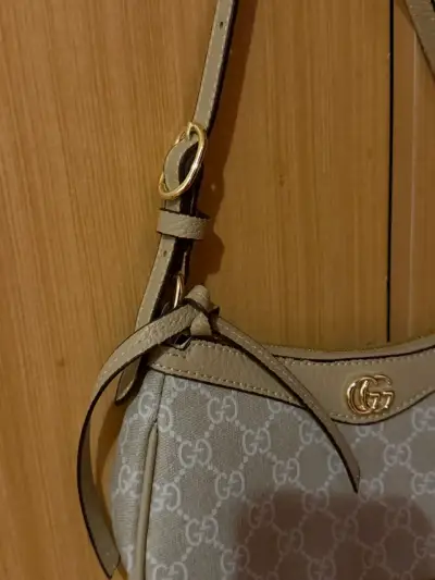 Cartera de hombro beige elegante estilo Gucci - miniatura 5