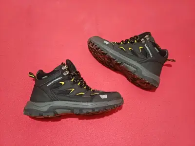 Botas de trekking negras - miniatura 2