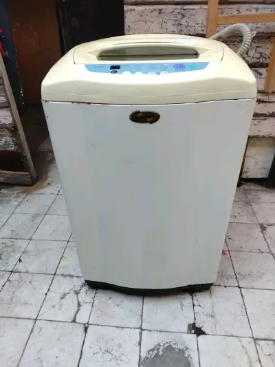 Lavadora semiautomática marca Samsung - miniatura 2