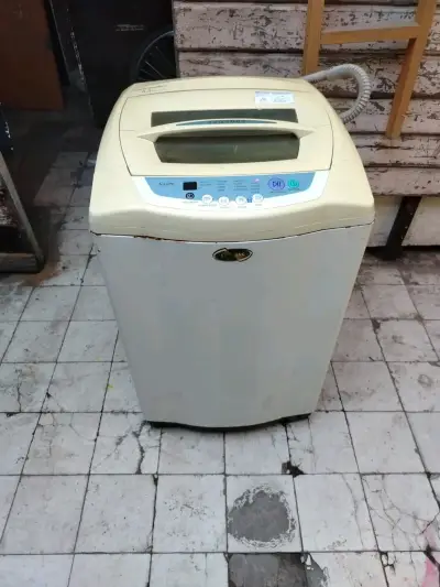 Lavadora semiautomática marca Samsung - miniatura 3