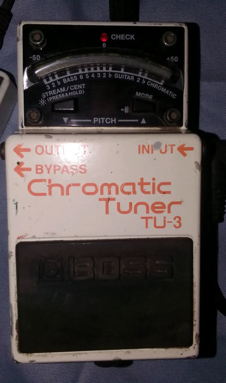 Afinador cromático Boss TU-3