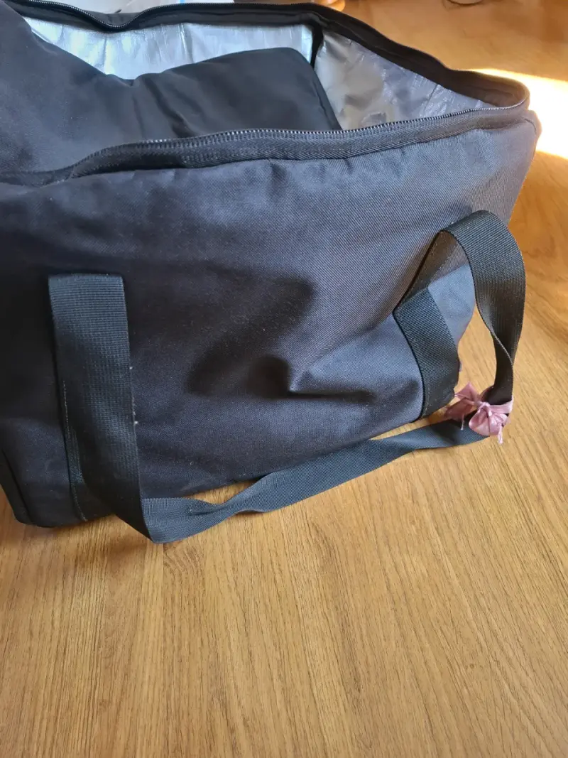 Bolso negro marca Boosmap - 2