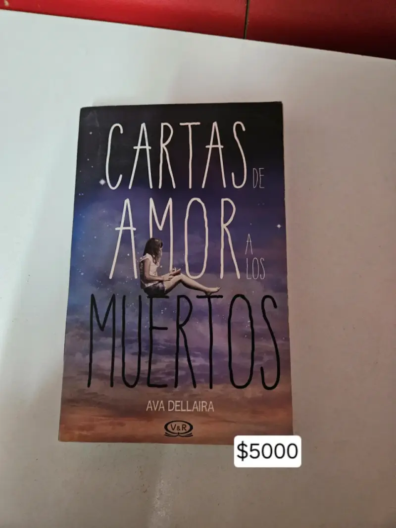 Libro 'Cartas de Amor a los Muertos'