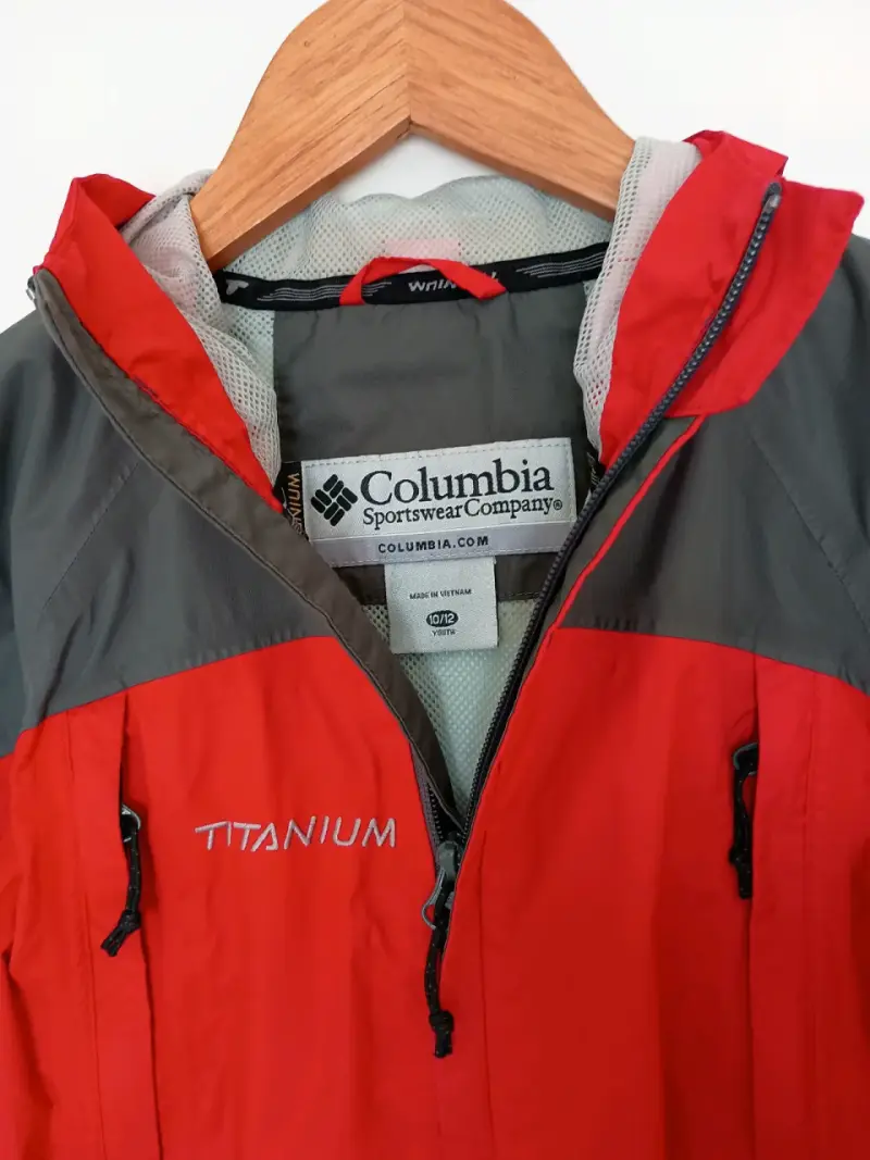 Chaqueta Columbia roja y gris - 3