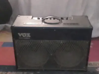 Amplificador Vox vintage - miniatura 1