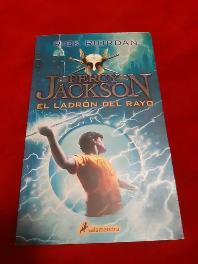 Libro 'Percy Jackson: El ladrón del rayo' - miniatura 2
