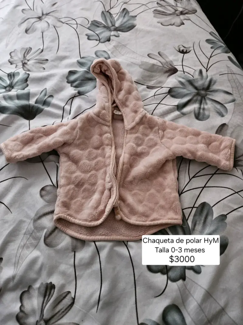 Chaqueta polar de bebé rosada