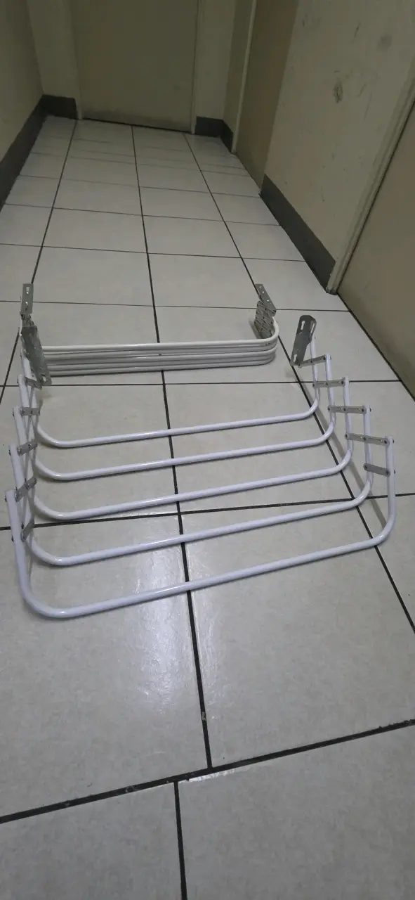 Tendedero plegable de pared