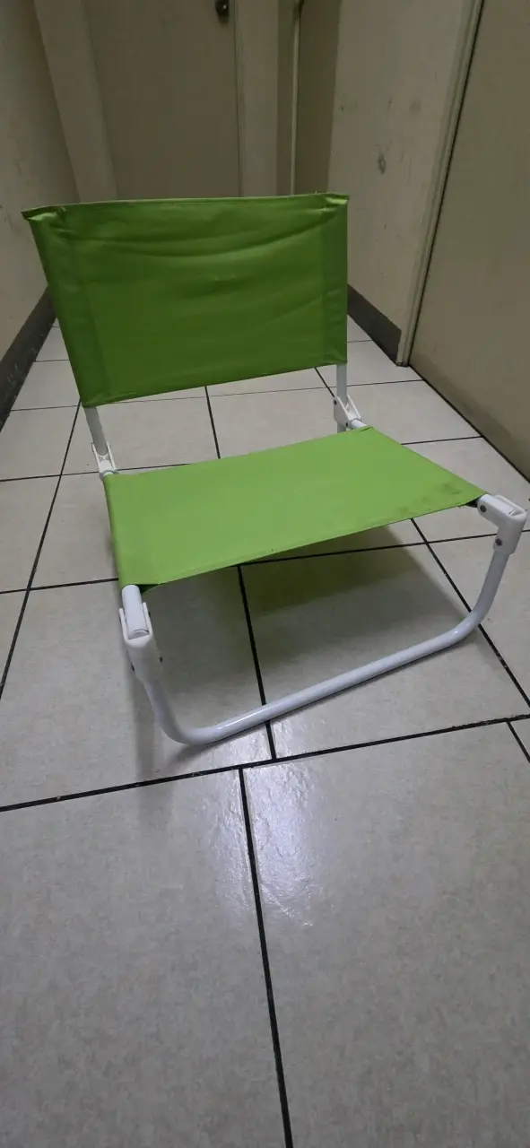 Silla plegable verde - 1