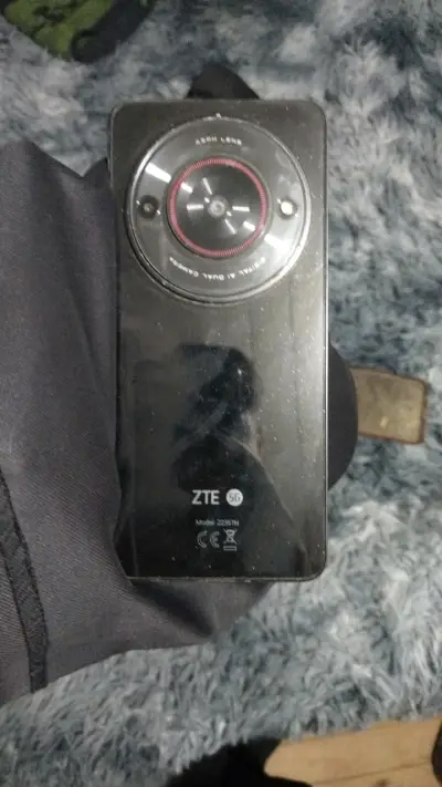 Celular ZTE blade a 75 5g - miniatura 3