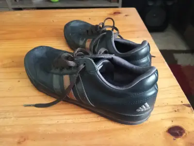 Zapatillas Adidas vintage - miniatura 1