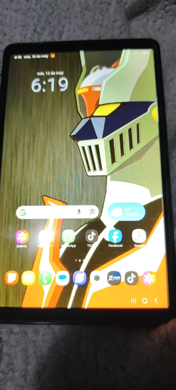 Tablet Samsung con aplicaciones - 1