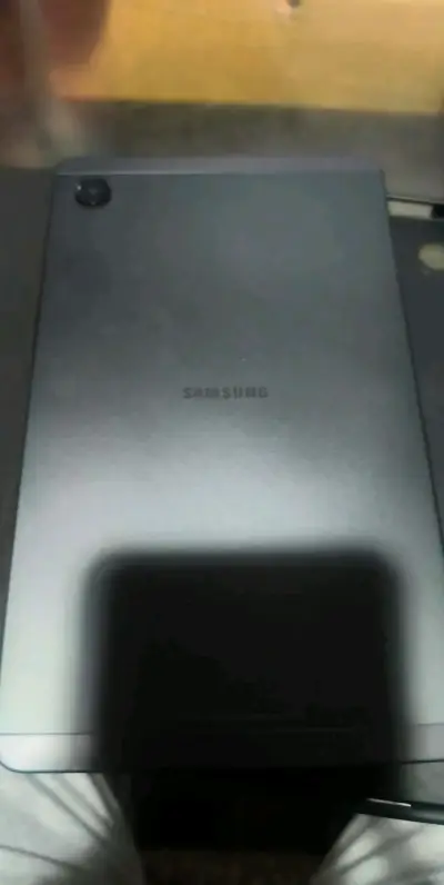Tablet Samsung con aplicaciones - miniatura 3